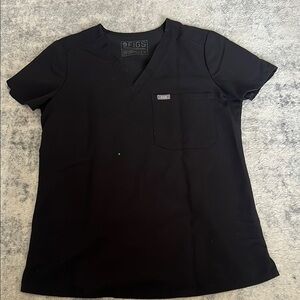 Figs Black Scrub Top